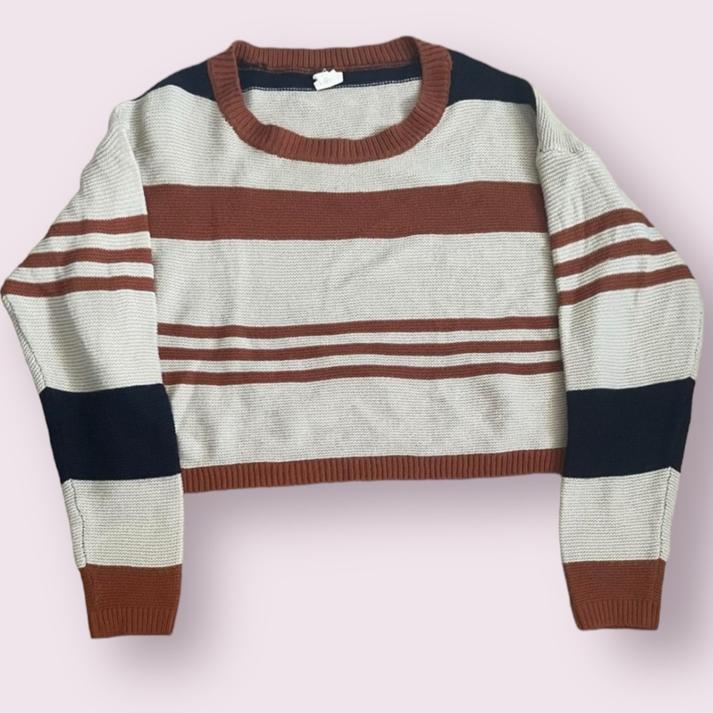 IJOAH lightweight boxy sweater.